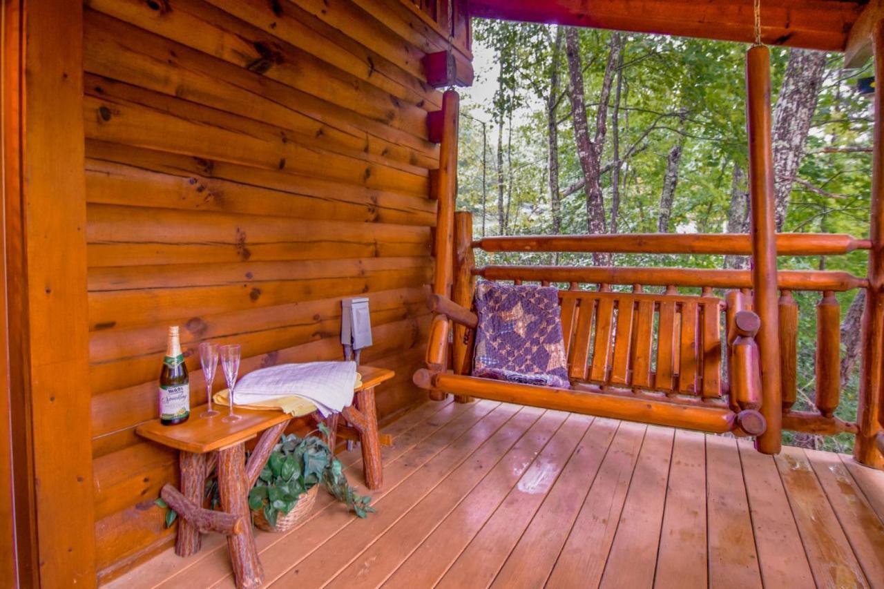 Beary Cozy Cabin Sevierville Eksteriør bilde