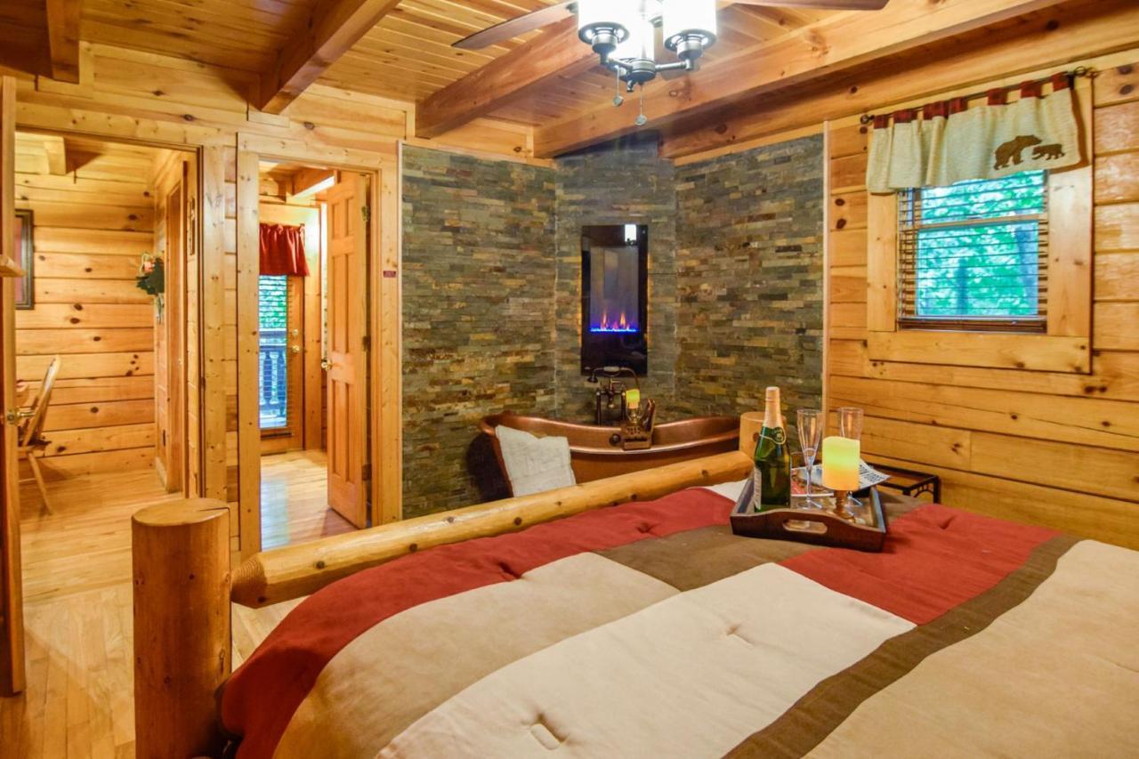 Beary Cozy Cabin Sevierville Eksteriør bilde