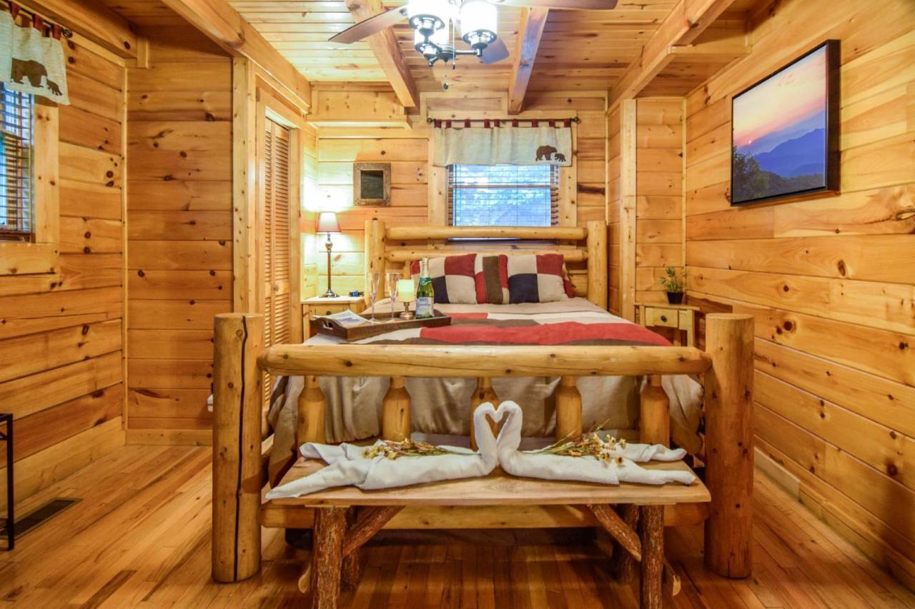 Beary Cozy Cabin Sevierville Eksteriør bilde